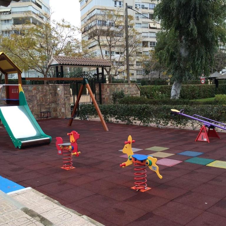 PERFECTO PAREJAS/FAMILIAS. A 500 METROS PLAYA - Appartement 1 Chambre - 41
