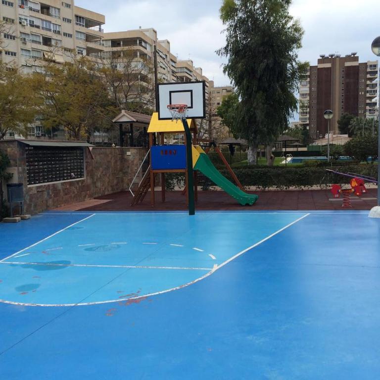 PERFECTO PAREJAS/FAMILIAS. A 500 METROS PLAYA - Appartement 1 Chambre - 42