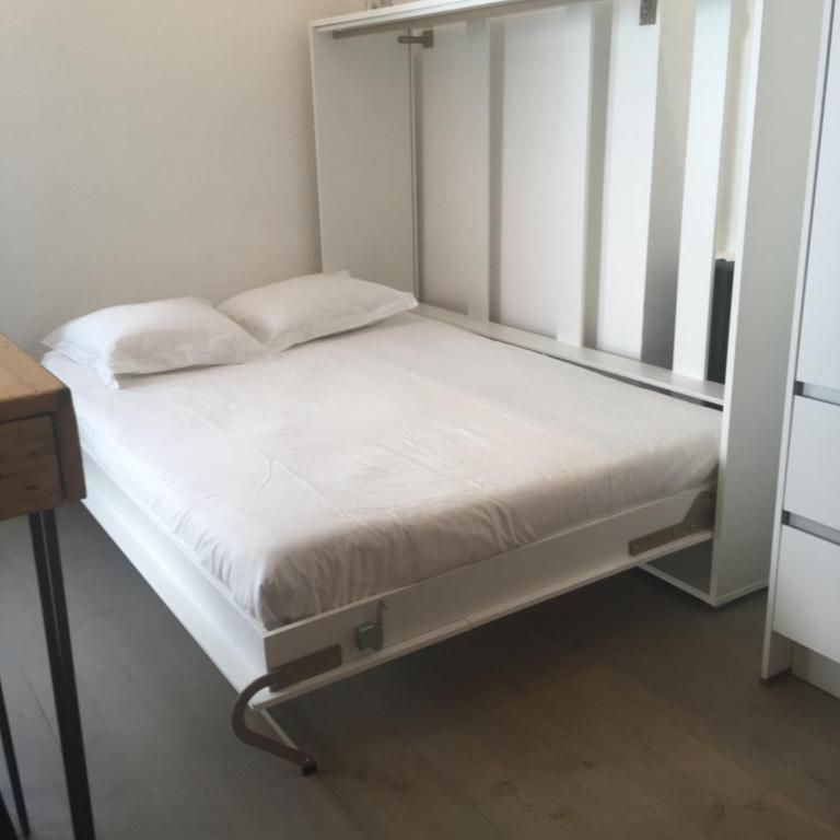 TY LAUMANN sur le PORT petite maison avec jardin - Parking gratuit - One-Bedroom House - 27