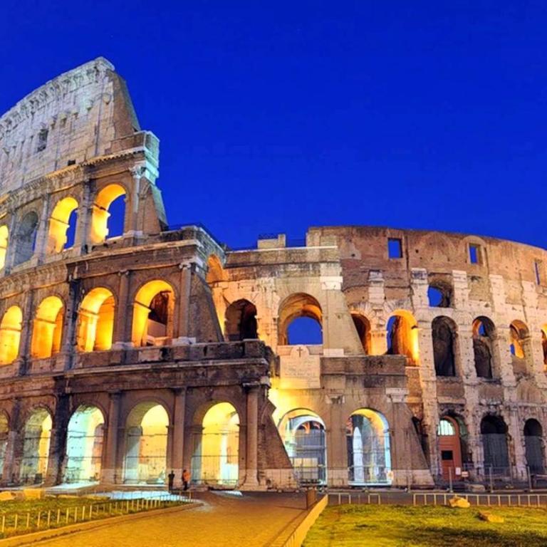 Colosseo Boutique Apartment - Appartamento con 2 Camere da Letto - 12