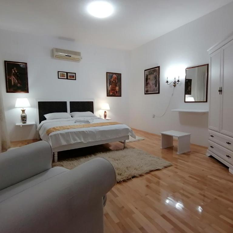 Apartments M- Center - Apartment - 9