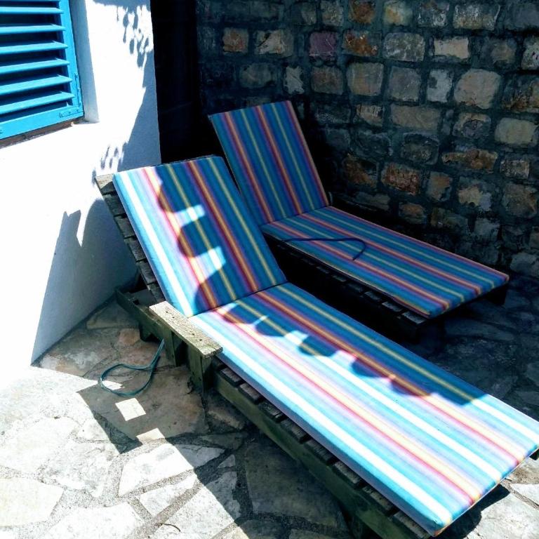 Sea-side Old Stone Villa with a private Garden - Vila sa 3 Spavaće Sobe - 60