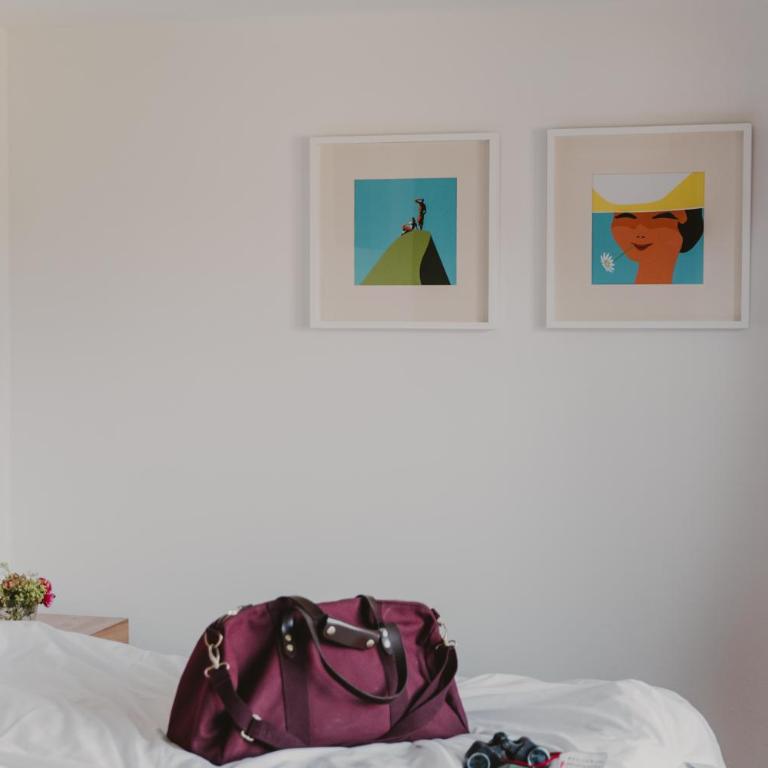 SEEBICHL Adults Only Designhotel lake - pool & dine - Deluxe Doppelzimmer mit Balkon - 9