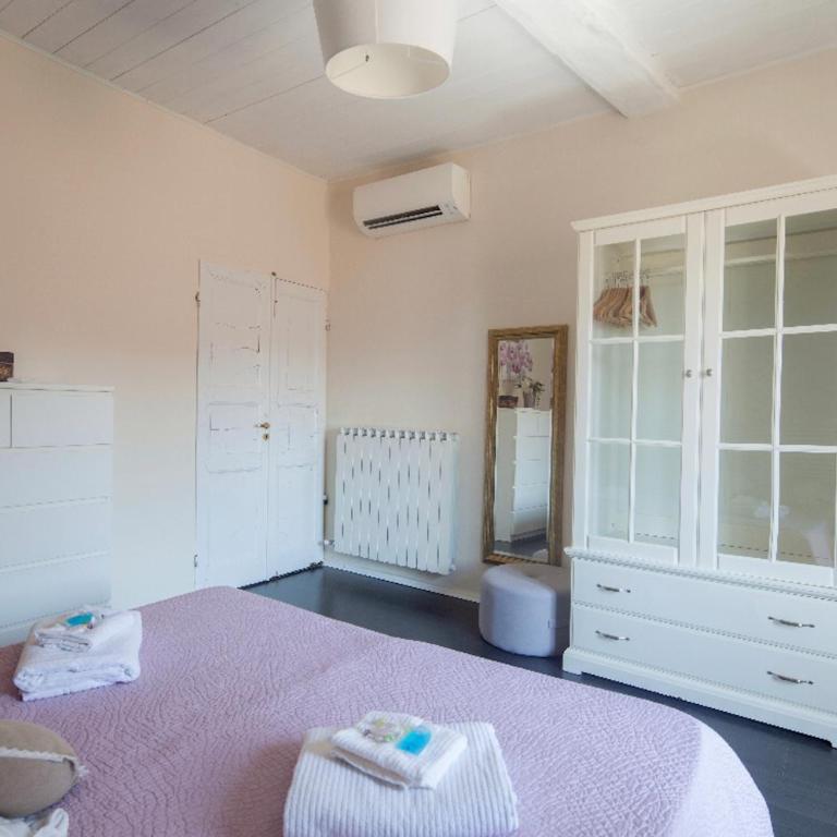 Casa Del Cavaliere - One-Bedroom Apartment with Garden (2 Adults) - 8