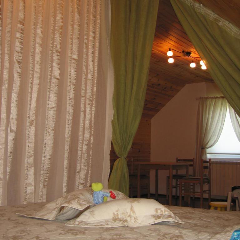 Guest House Sergey - Four-Bedroom House - 79
