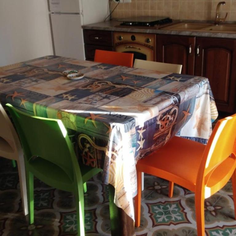 Casa Levante - Appartamento con 2 Camere da Letto e Vista Giardino - 5