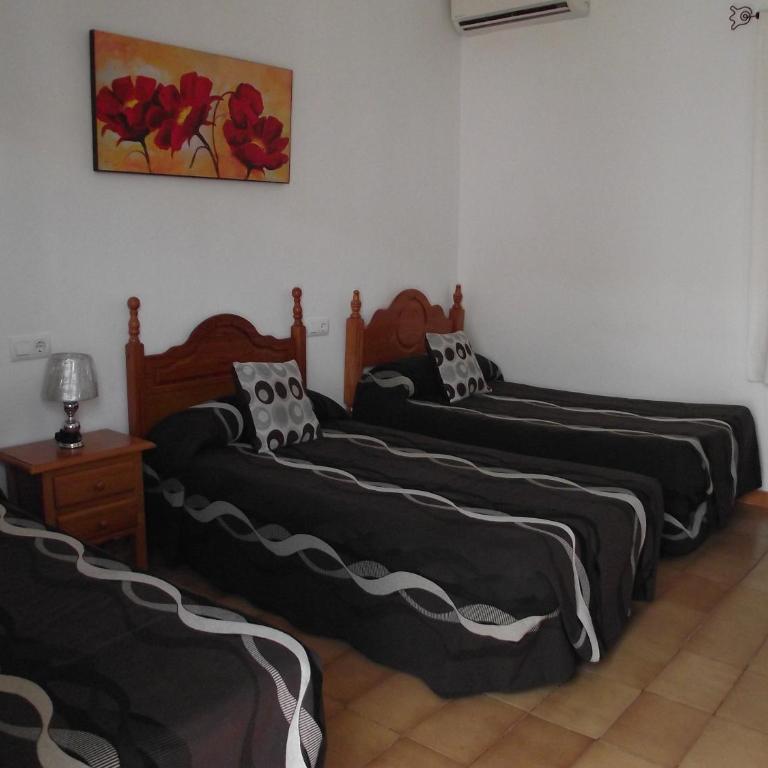 Hostal El Canario - Habitación Triple - 3