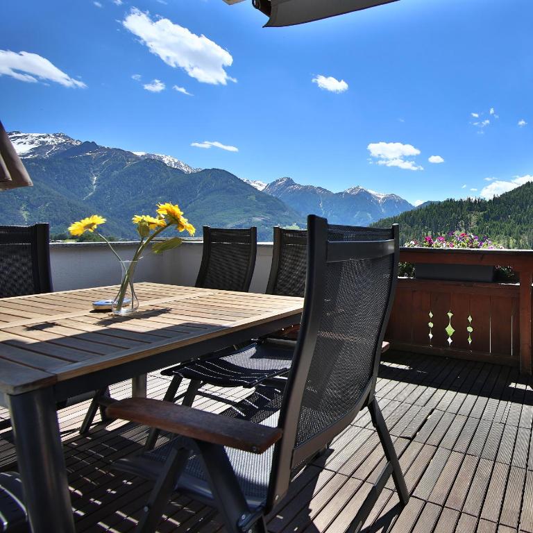 Apartmenthaus JÖRG, im SOMMER inklusive Super-Sommer-Card - Three-Bedroom Apartment - 3