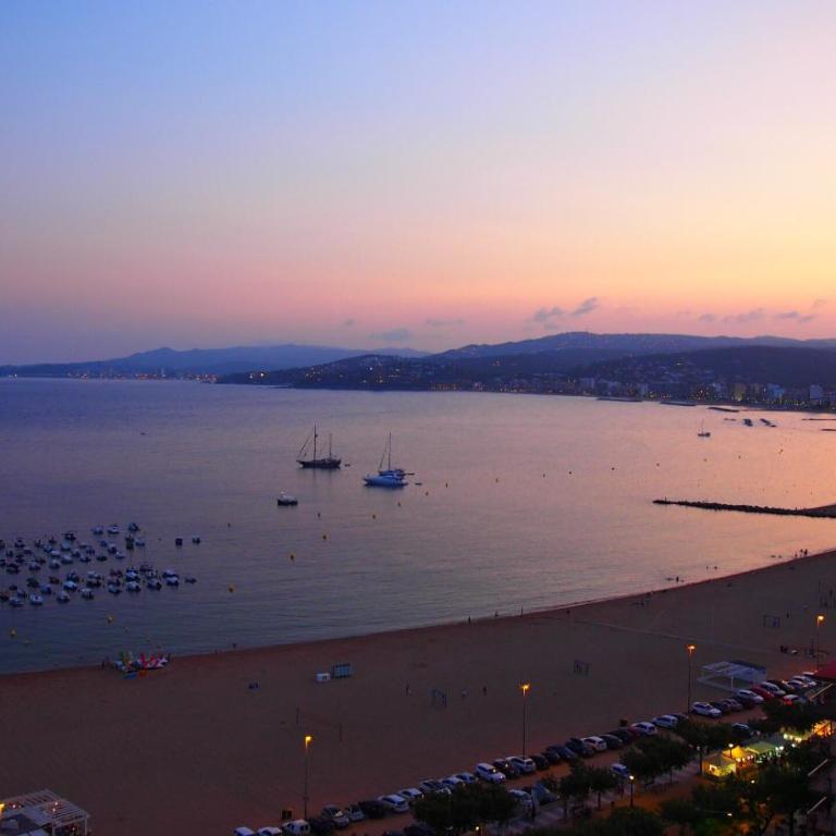 Apartament Núria - Apartamento con vistas al mar - 21