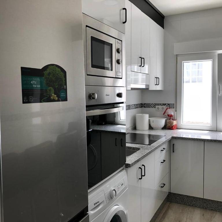 RESIDENCIA COMPOSTELA 2 - Economy Double Room - 3