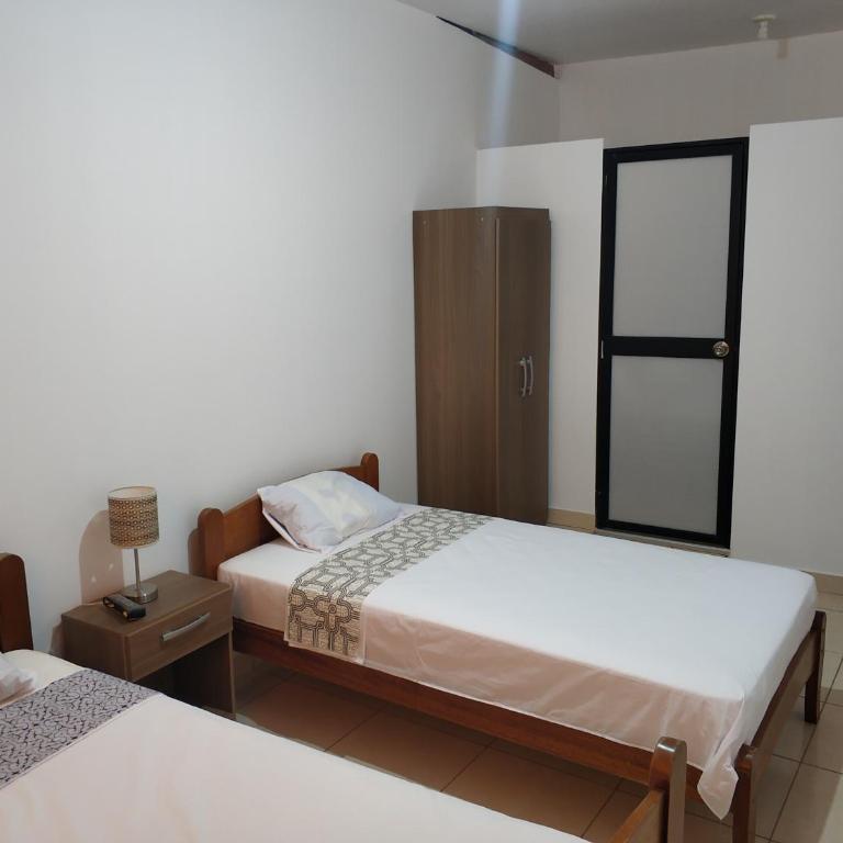 ALOJAMIENTO FAMILIAR ORQUIDE@S - Habitación Doble Estándar - 2 camas - 1