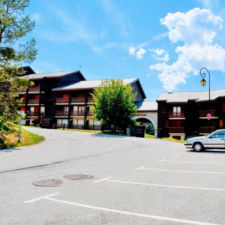 Your apartment near the ski lift - Two-Bedroom Apartment - 14