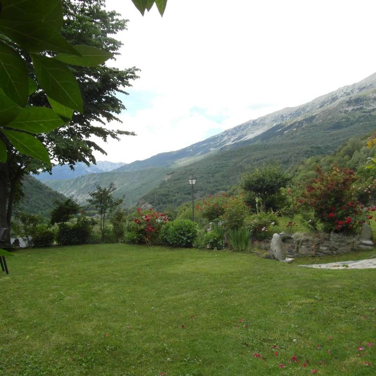 SH11 - Casa Juan Manuel 2 - Villmor - Three-Bedroom Apartment - 27