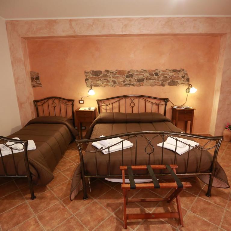 Sikania Suite - Triple Room - 7