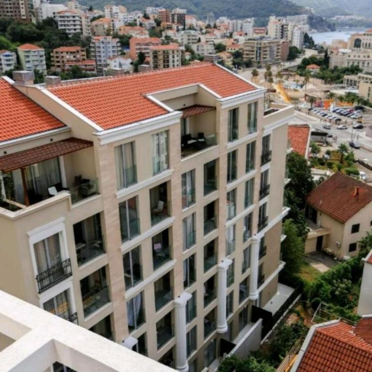 LUKA - One-Bedroom Apartment - 18