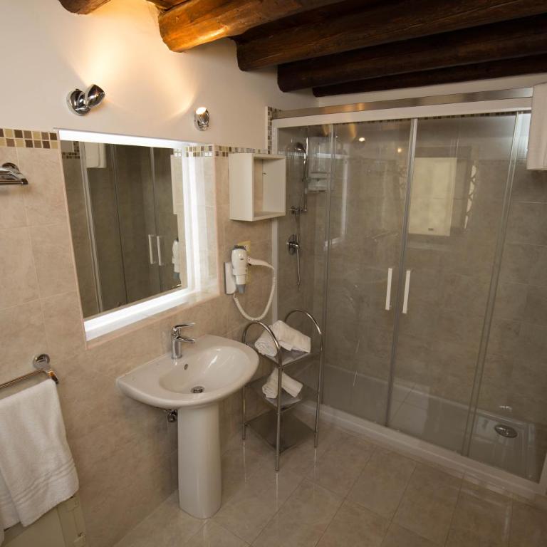 La Serenissima Hotel - Junior Suite - 6