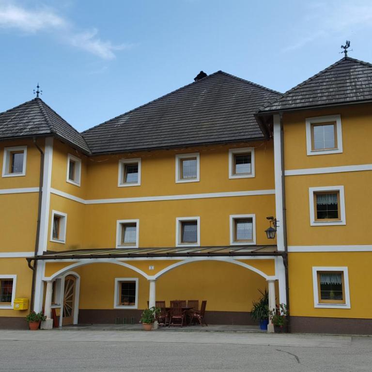 Ferienwohnungen Gut Seebacher - Apartment mit 2 Schlafzimmern - 2