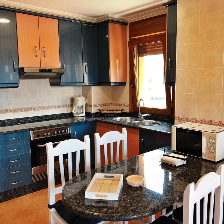 APARTAMENTOS MAR DE AREAS - Apartamento de 2 dormitorios - 12