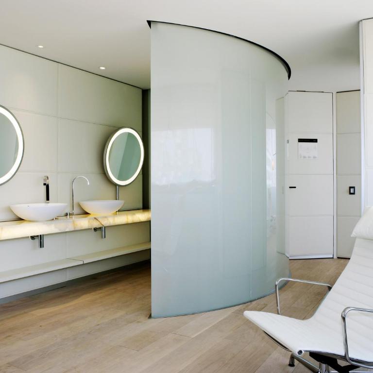 Hotel Puerta America - Suite Junior con acceso al salón executive - 3