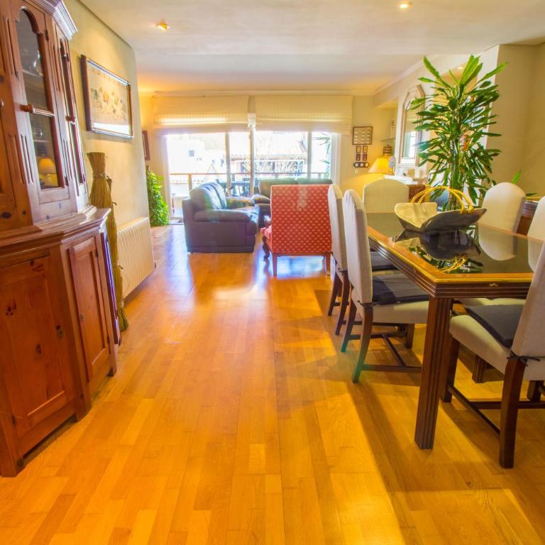 High Quality apartment 40 meters from beach - Apartamento de 3 dormitorios - 9