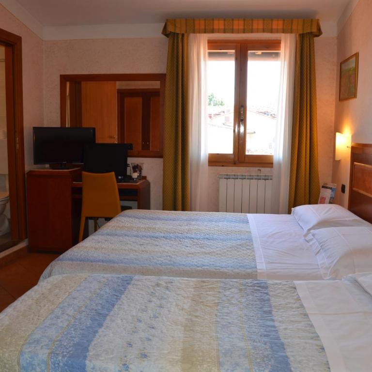 Hotel Mia Cara & Spa - Camera Matrimoniale/Doppia con Letti Singoli con Letto Supplementare - 6