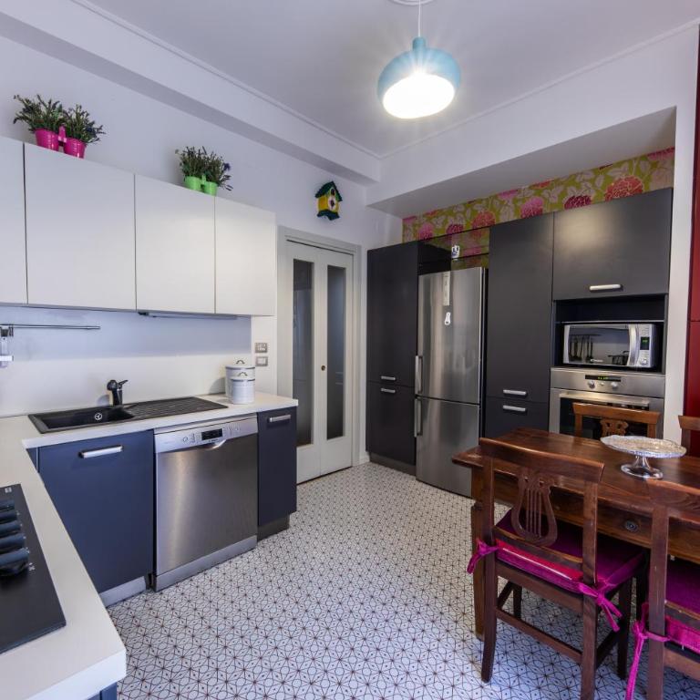Downtown Bologna Apartment - Appartamento con 3 Camere da Letto - 27