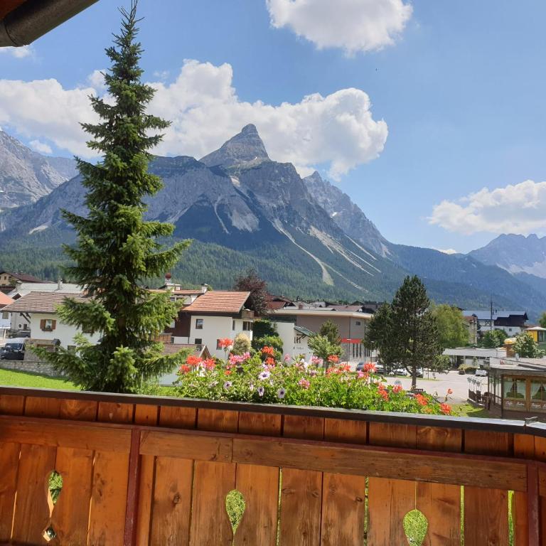 Hotel Alpin - Doppelzimmer mit Balkon - 12