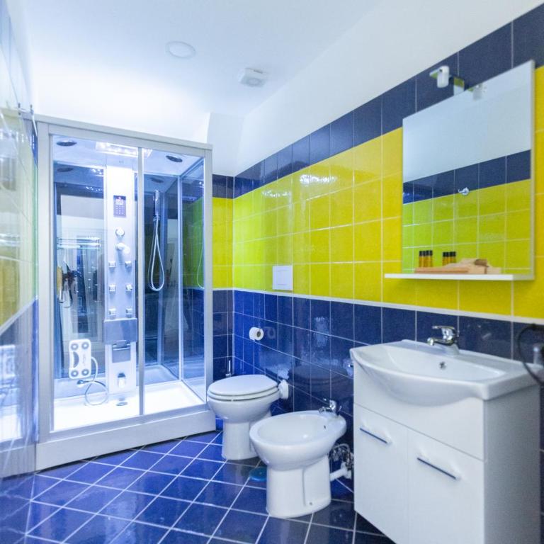 Stabiae Luxury Rooms - Suite Queen con Vasca Idromassaggio - 9