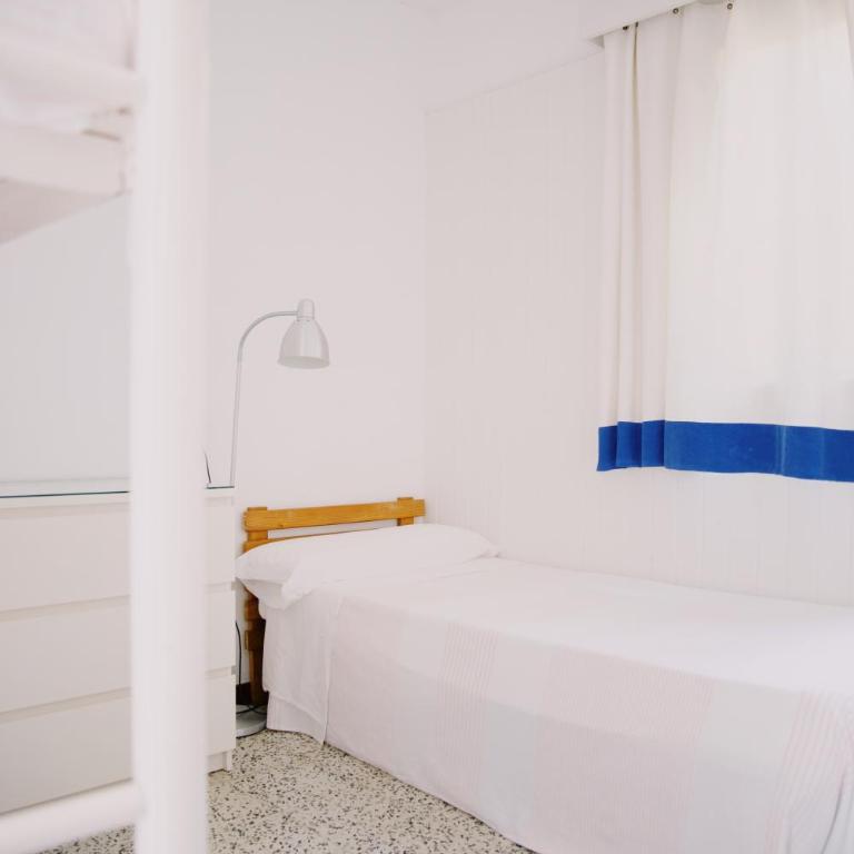Santa Llucia Apartaments - Apartamento de 2 dormitorios (4 adultos) - 4