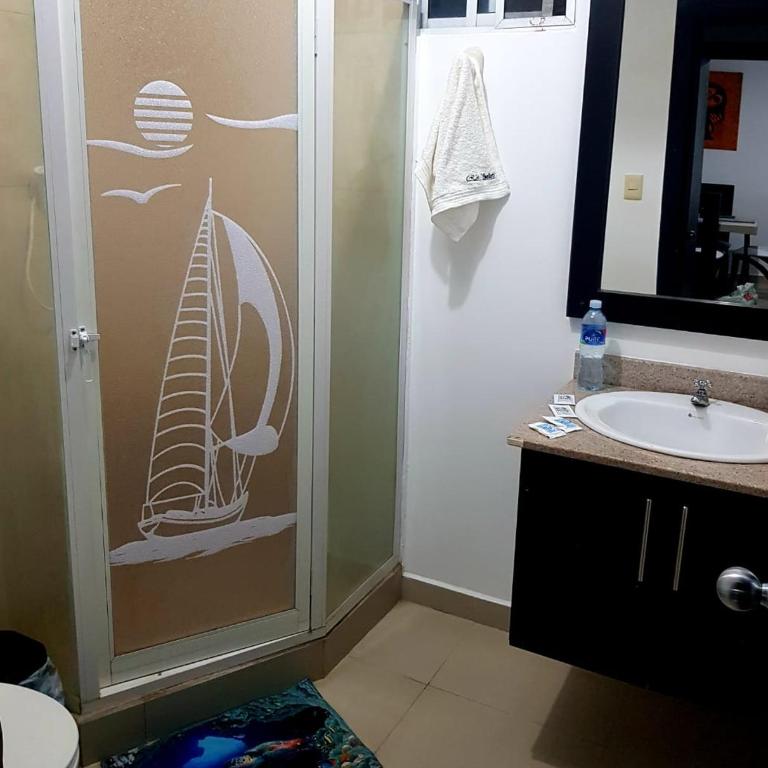 ARENA PLAZA DEPARTAMENTO PLAYA con vista al mar - Three-Bedroom Apartment - 15