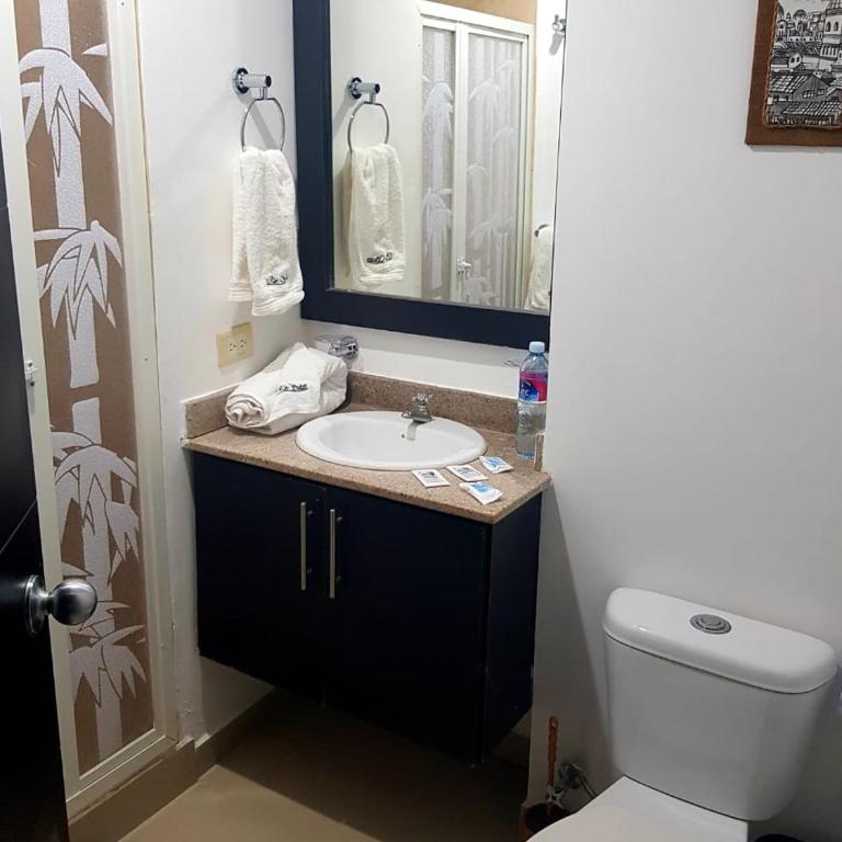 ARENA PLAZA DEPARTAMENTO PLAYA con vista al mar - Three-Bedroom Apartment - 16