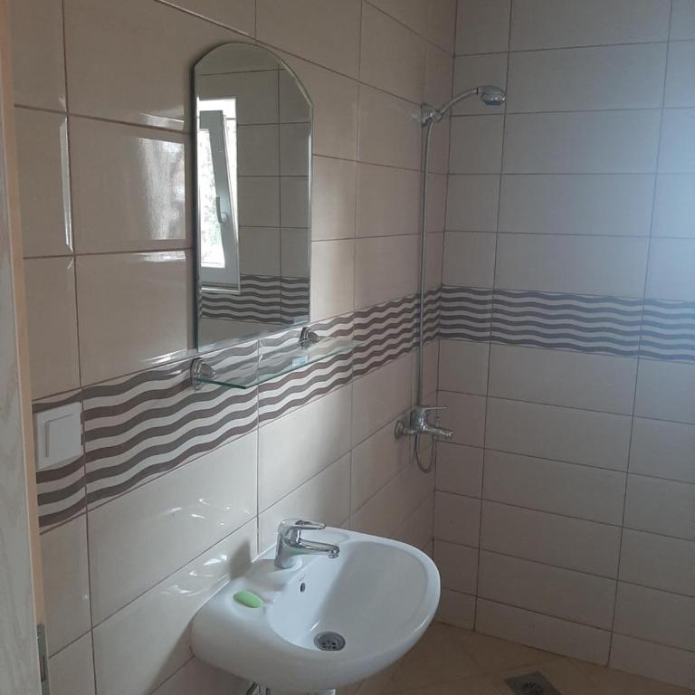 Apartments Nurkovic - Studio Apartment with Sea View - 4