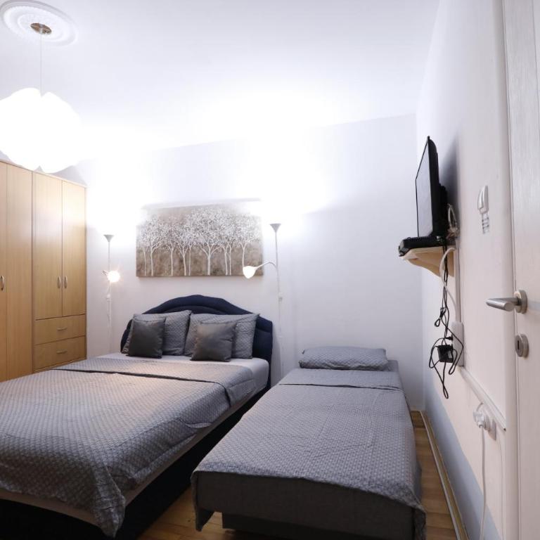 City Center House - One-Bedroom Apartment - 14