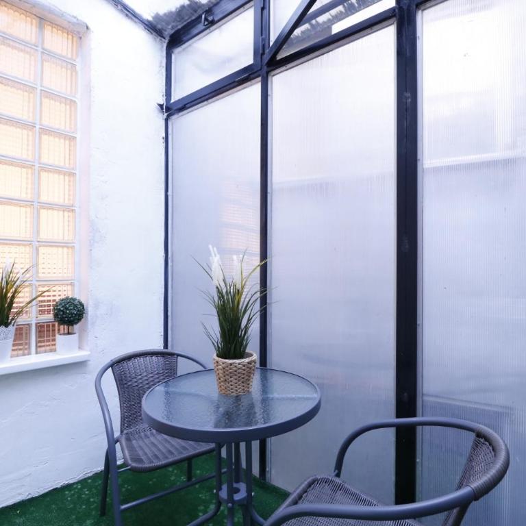 City Center House - One-Bedroom Apartment - 20