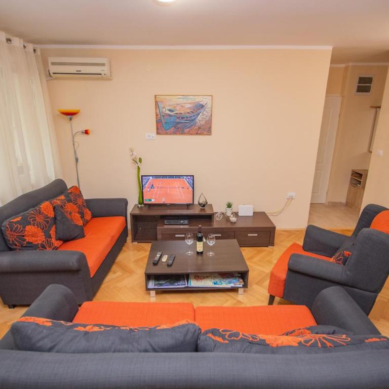 Apartment Nikolic Kotor - Apartment with Balcony - 8