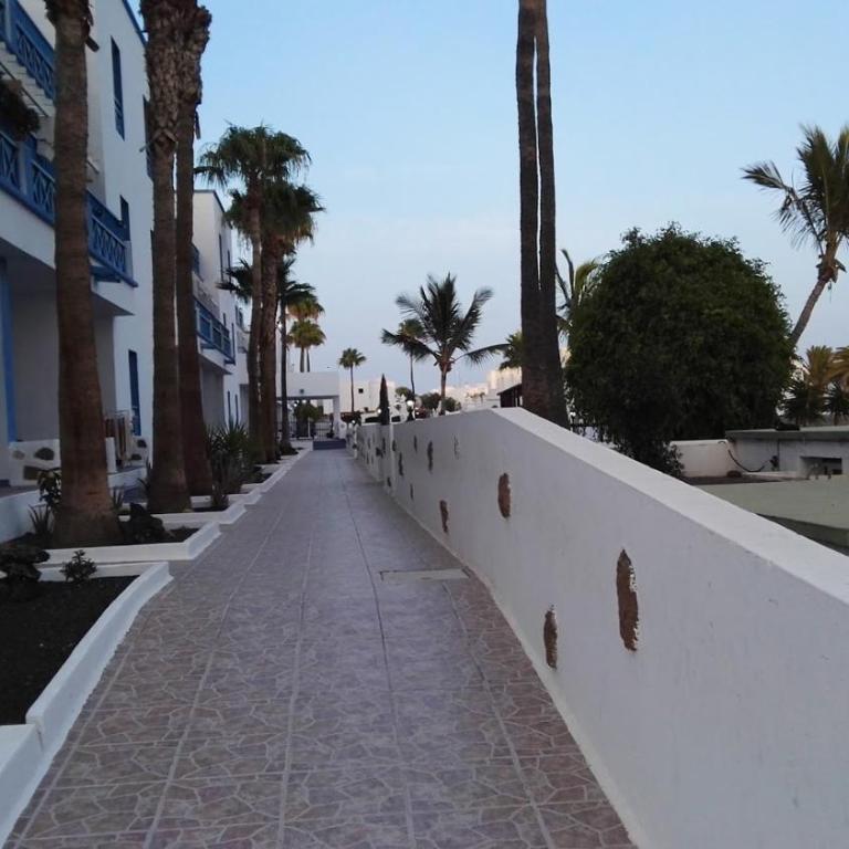 Aguazul - A pie de piscina y vistas al mar - Apartment with Pool View - 21