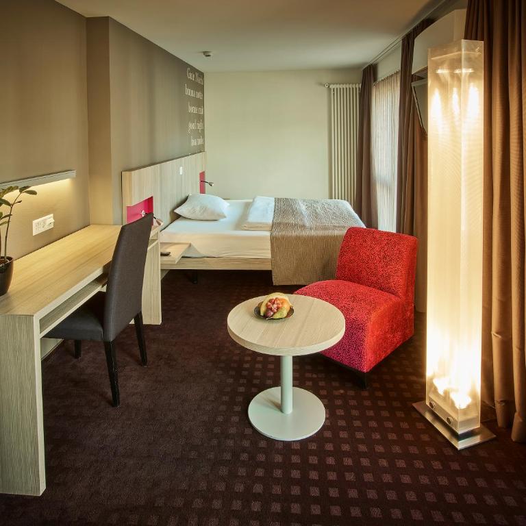 Baxter Hotel - Deluxe Double Room - 8