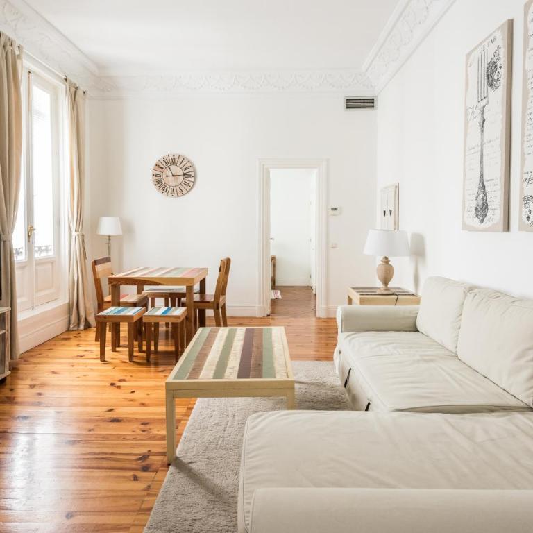 Apartamentos Alcalá - One-Bedroom Apartment - 3