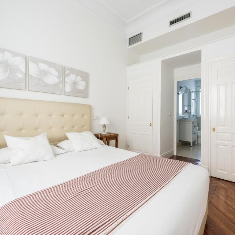 Apartamentos Alcalá - One-Bedroom Apartment - 12