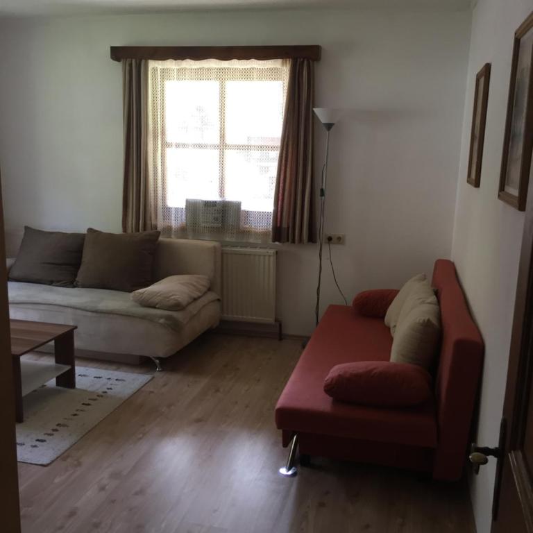 Ferienhaus Ruggenthaler - Apartment mit Balkon - 6
