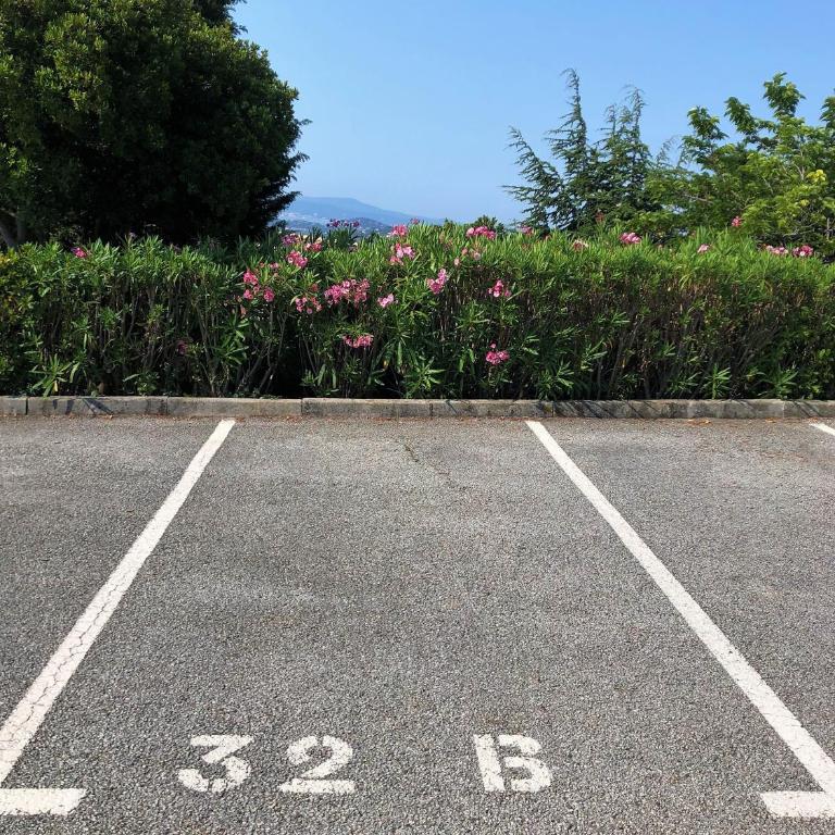 Beautiful gulf of St Tropez Mazet with large terrace, private area (swimming pools, tennis) - Appartement 1 Chambre - 12