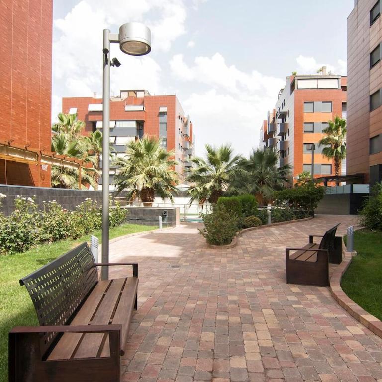 Apartamento Fórum-Ciencias con Parking & Piscina - One-Bedroom Apartment - 40