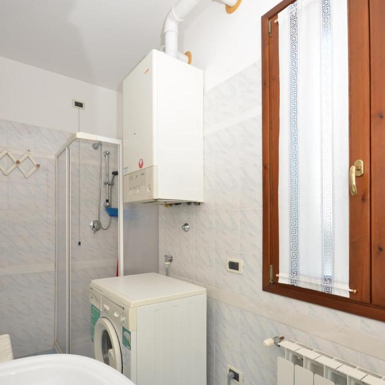 Residence Perla - Appartamento con 2 Camere da Letto - 2