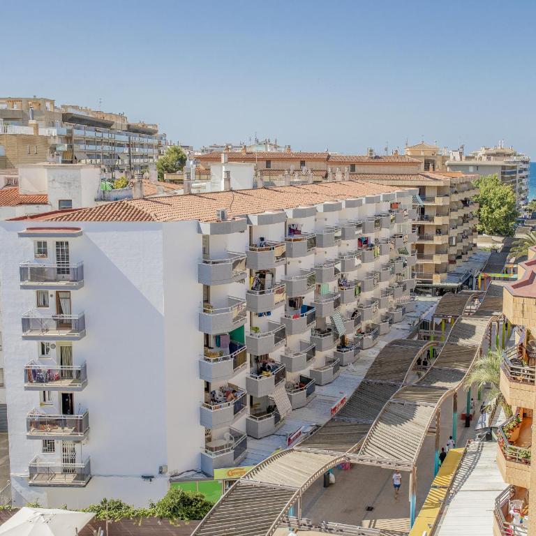 Rentalmar Bahia Dorada - Two-Bedroom Apartment - 4