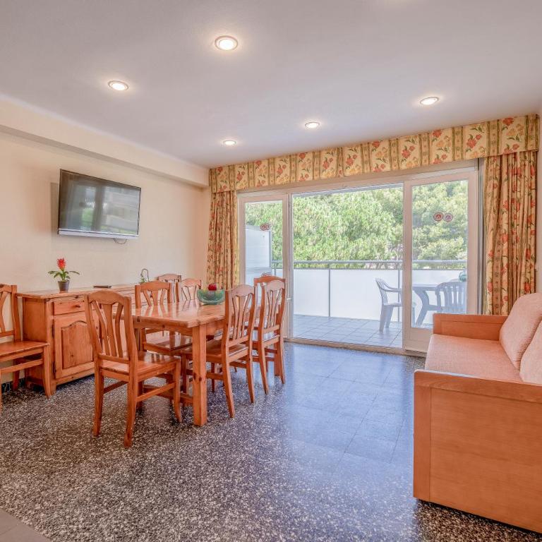 Rentalmar Goya - Apartamento de 3 dormitorios - 1