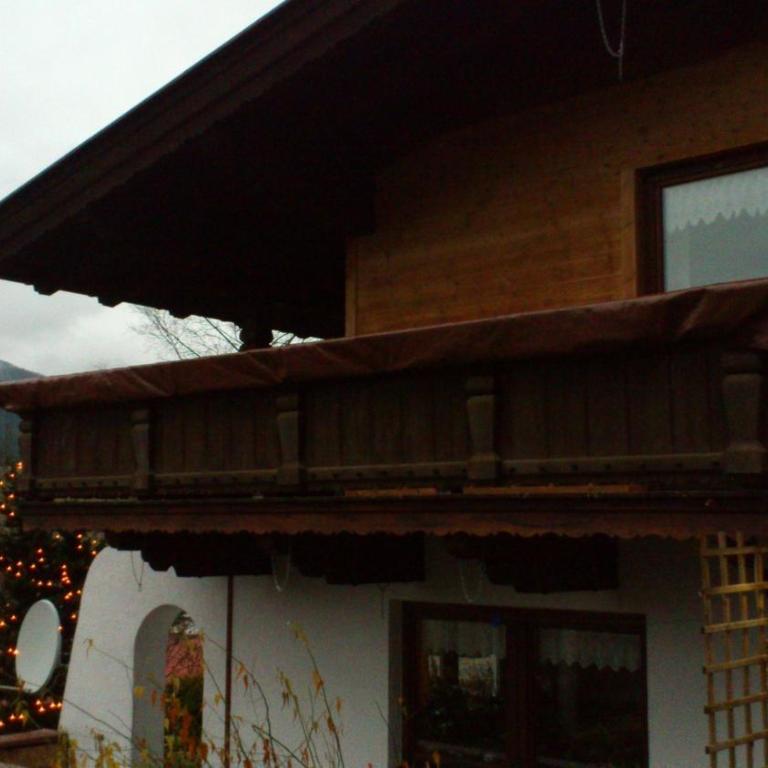 Haus Alex - Apartment mit 2 Schlafzimmern und Balkon - 57