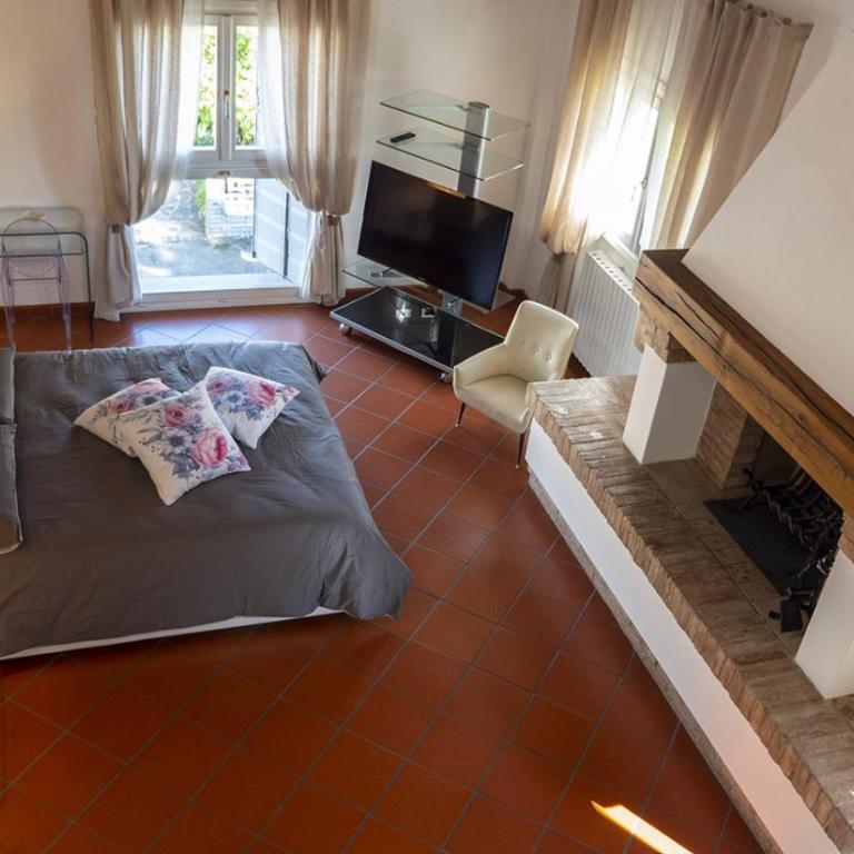 Villa Matildis - Monolocale Deluxe con Vista Giardino (4 Adulti) - 1