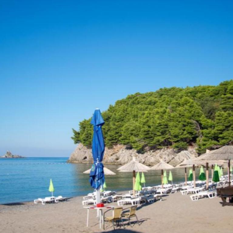 LUČICE - 2026 - PETROVAC, Prijevorac, BB - Apartment - OXANA - Stan 1 - Two-Bedroom Apartment - 45