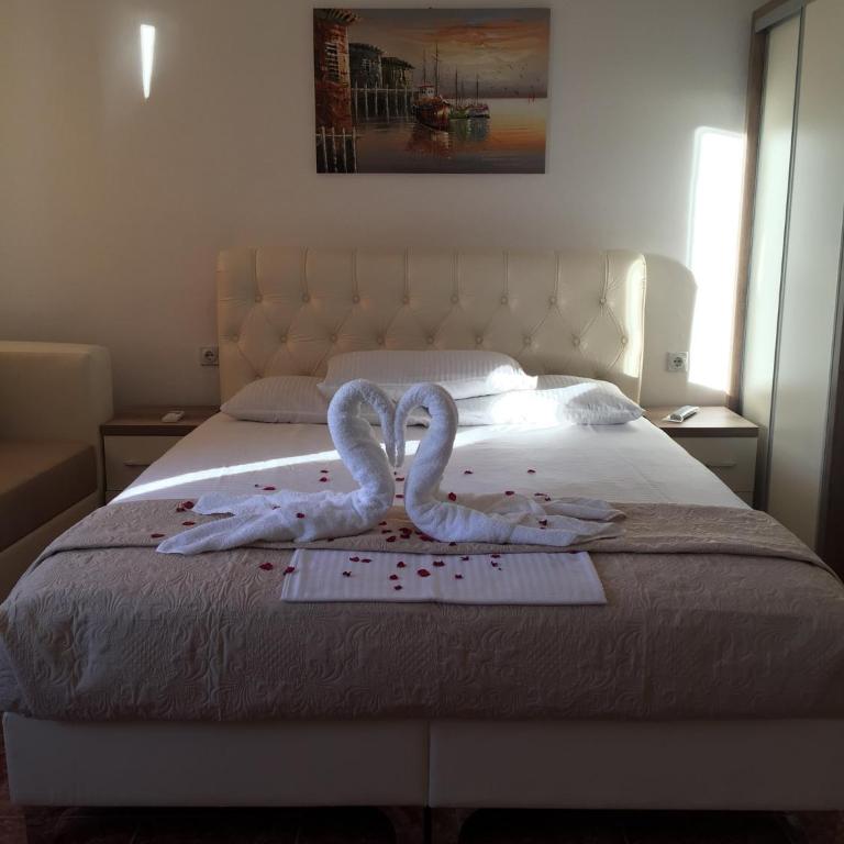 Apartments Gusar - Deluks Soba s Bračnim Krevetom i Pomoćnim Ležajem - 38