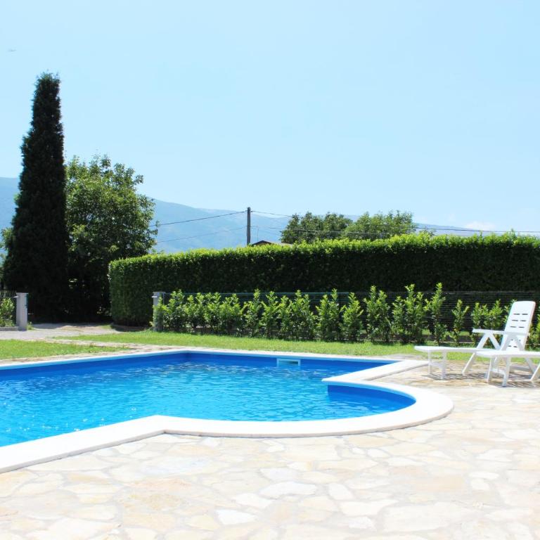 Villa Mirna - Two-Bedroom House - 64